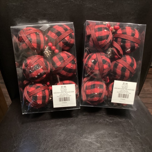Christmas Shatter Proof Red-Black Ornament Bundle 2 packs=12 total New - Picture 8 of 13